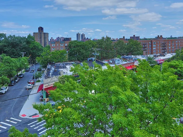 3751 Riverdale Avenue image 27 of 27