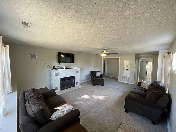 2nd image of 2716 NW Topeka Blvd