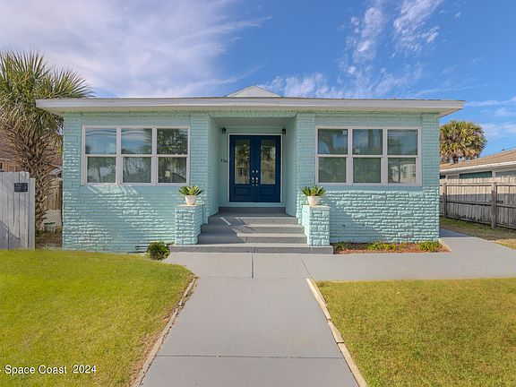 2nd image of 128 S Wild Olive Ave