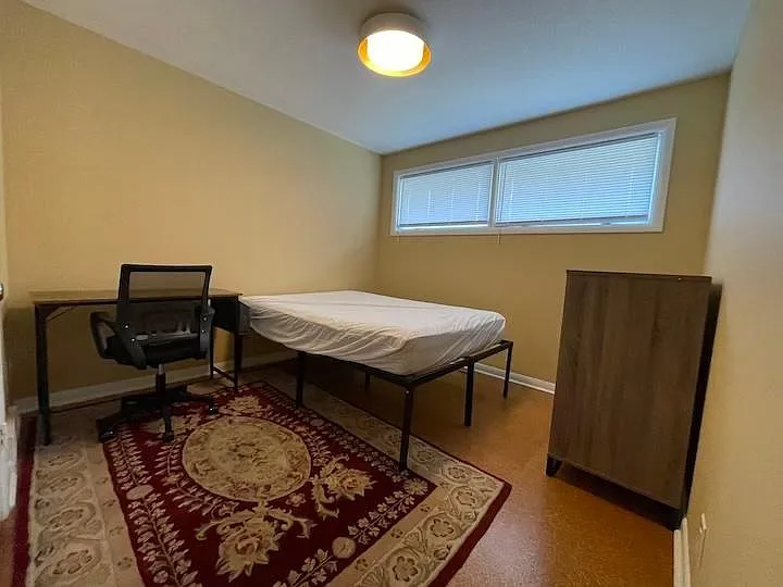 275 Fellows Ave — Photo 26