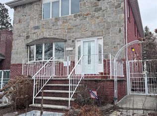 2819 157th St, Flushing, NY 11354
