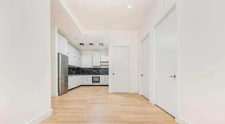 Rented by Dalan Rentals | media 37