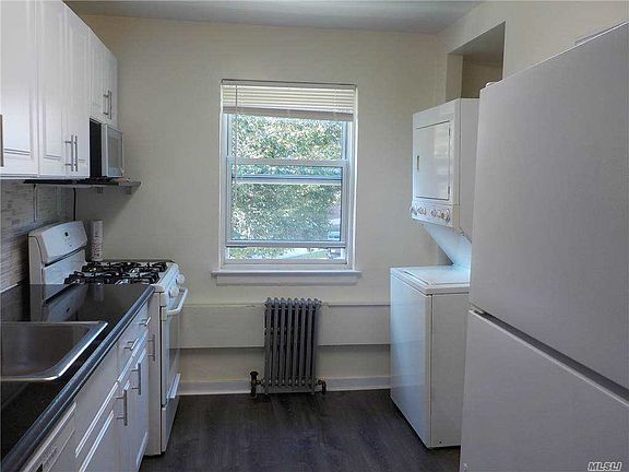 5th image of 74-10 260th St #H-1