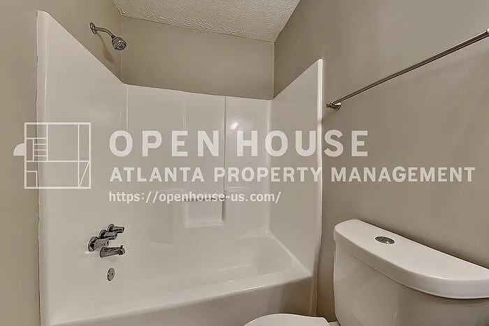 2075 Pinella Dr — Photo 16