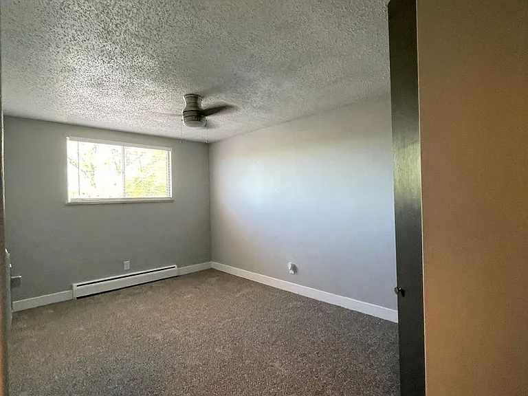 Harvin Apartments — Photo 57