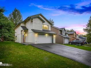 17790 Beaujolais Dr, Eagle River, AK 99577