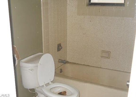 4th image of 607 Dayton Ave