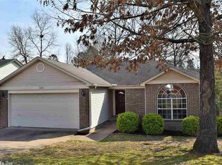 13208 Teton Dr, Little Rock, AR 72211