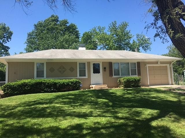 1st image of 11218 Booth Ave