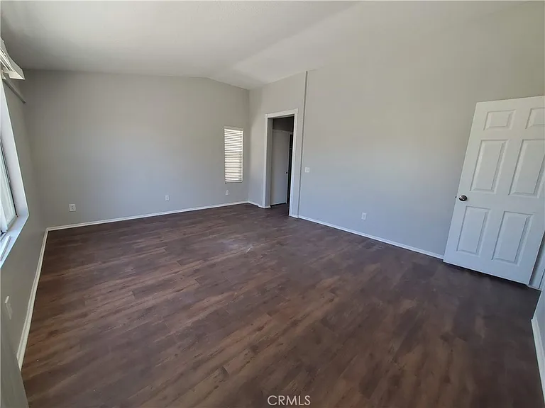 43435 Tylman St — Photo 23