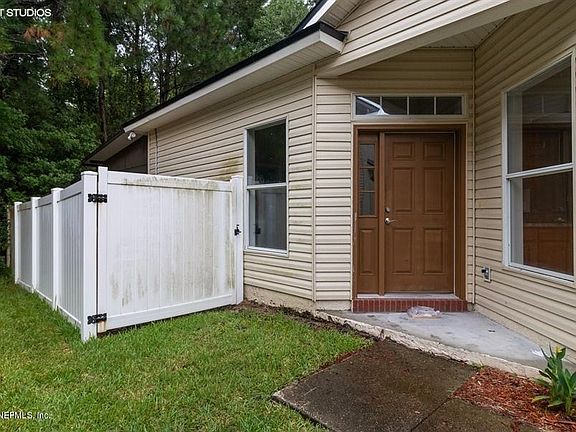 2nd image of 2331 Caney Oaks Dr