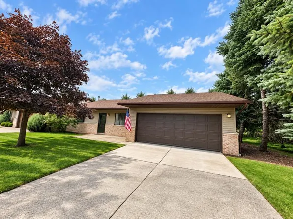 848 Amber Dr, Bad Axe, MI 48413