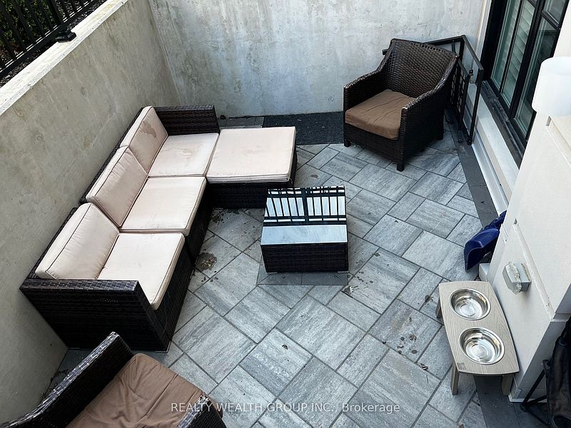 Mississauga Townhouse for rent - 2 Bedrooms — photo 10
