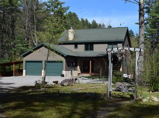 24 Dixon Rd, Chestertown, NY 12817