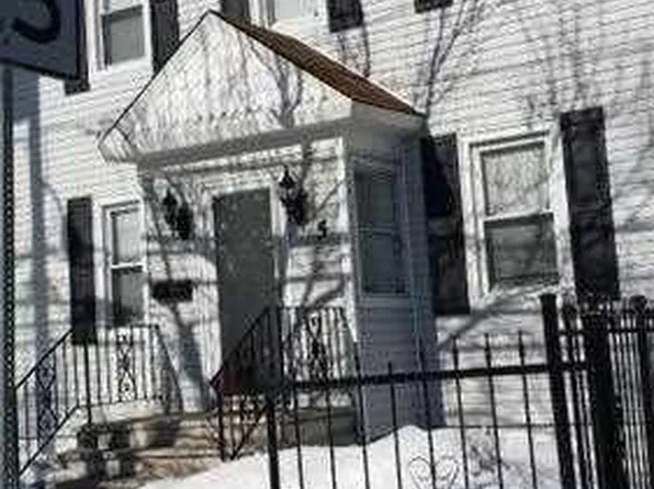 5 Tiffany Blvd, Newark, NJ 07104