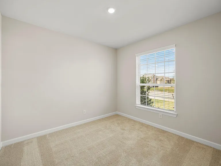 3081 Sorrento Hill Dr — Photo 8