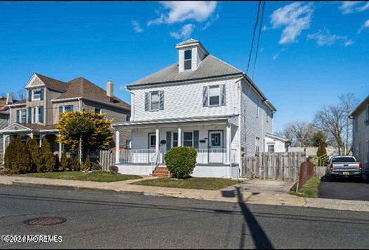 Willow Ave, Long Branch — Photo 3