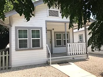 1 bed, 1.0 bath, 740 sqft, $1,275 — Photo 1