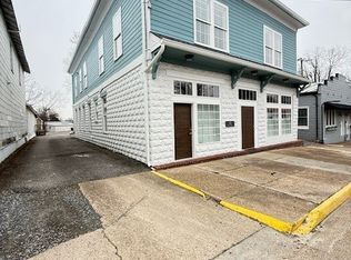 45 Cross St #B, Urbanna, VA 23175