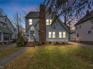 955 Cambridge Rd, Cleveland Heights, OH 44121