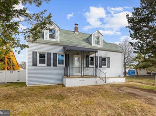 10 Glen Oak Ln NW, Glen Burnie, MD 21061