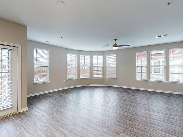 The Quarters at Towson Town Center — Photo 184