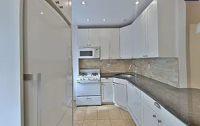 Rented by CitySites Real Estate Group