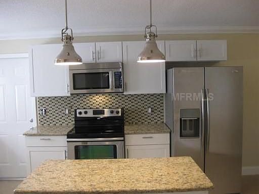 2nd image of 941 Winter Garden Dr
