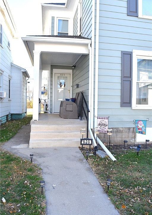 2nd image of 625-627 Adams St