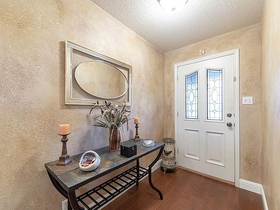 4th image of 3807 Fairhaven Ct