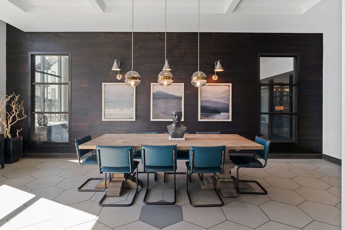 Building Photo - Peyton Stakes
