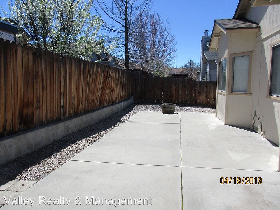 2nd image of 2649 Blue Haven Ln