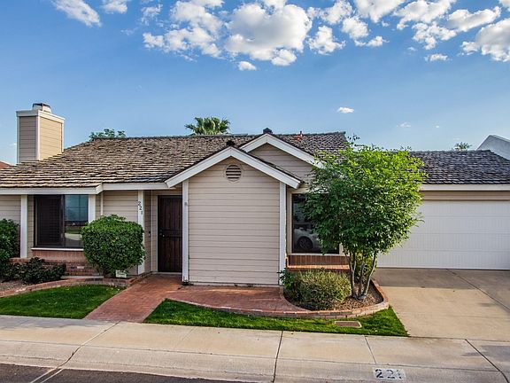 221 E Campo Bello Dr Phoenix -1