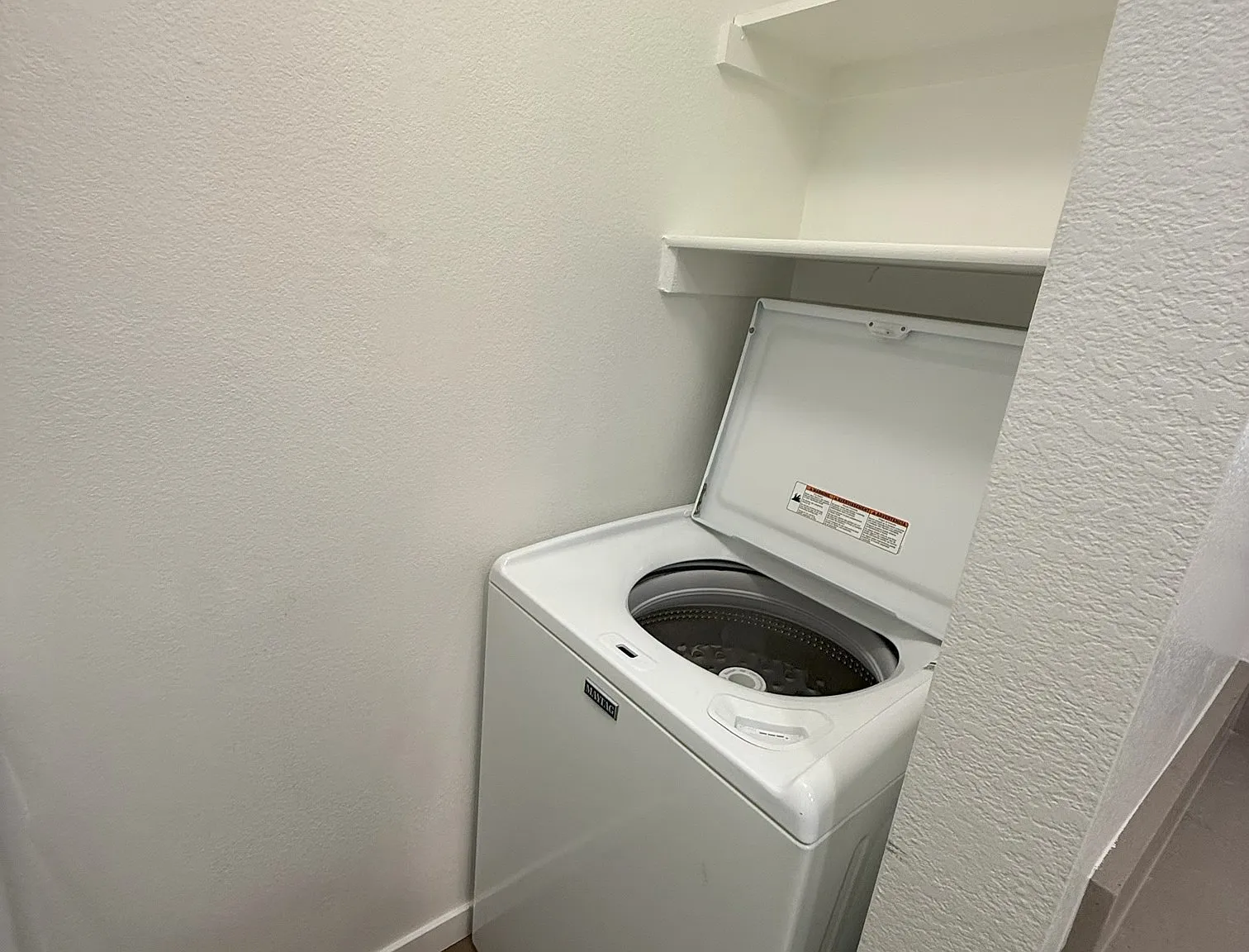 2 bed, 900 sqft, $1,695 — Photo 4