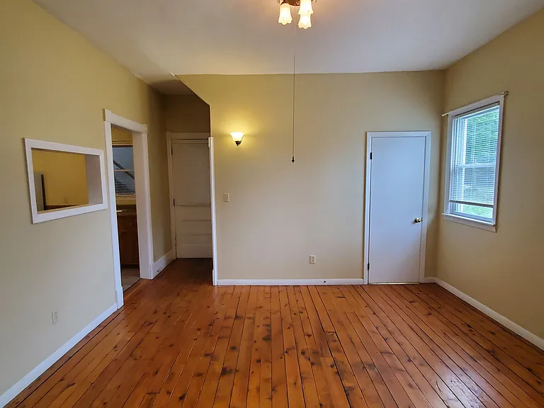 Whitesboro St — Photo 20