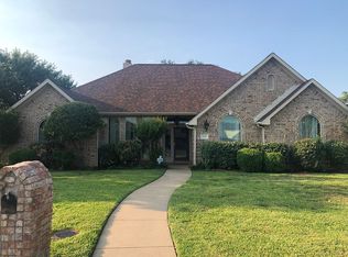 625 Meadowcrest Dr, Highland Village, TX 75077