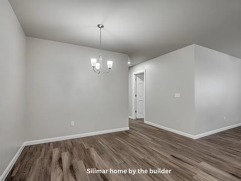 206 Gray St — Photo 5