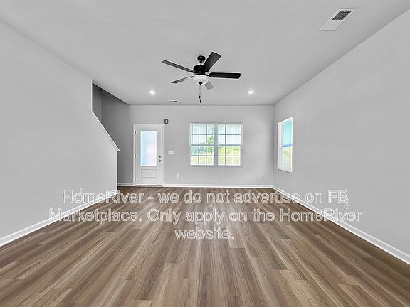 3rd image of 32 Foxton Pl