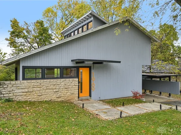 1969 Westgate Rd, Springfield, OH 45504