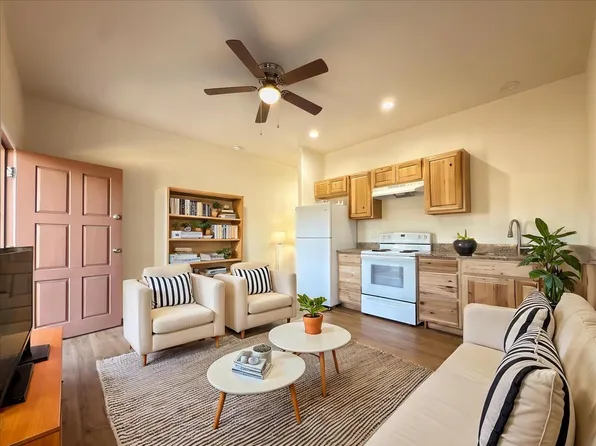 804 S Riverside Dr, Espanola, NM 87532