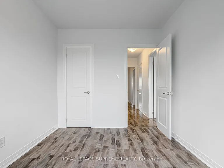 79 Lanark Ave #1 — Photo 18