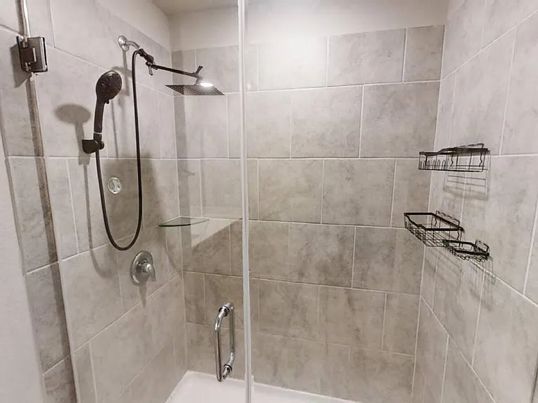 7100 Luella Dr — Photo 10