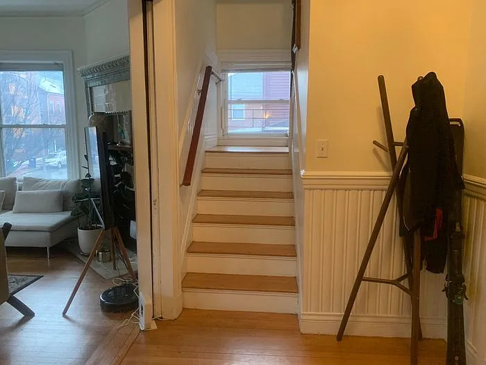 354 Harvard St — Photo 4