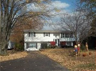 5723 Ridge Rd, Lockport, NY 14094