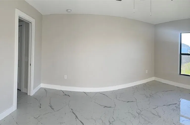 1578 Gretchen Ave S — Photo 12