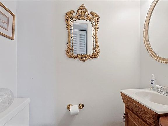 5th image of 462 Galway Dr
