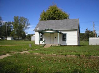 223 W Hickory St, El Dorado Springs, MO 64744