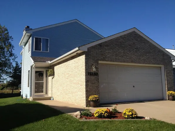 2909 Natalie Dr, Champaign, IL 61822