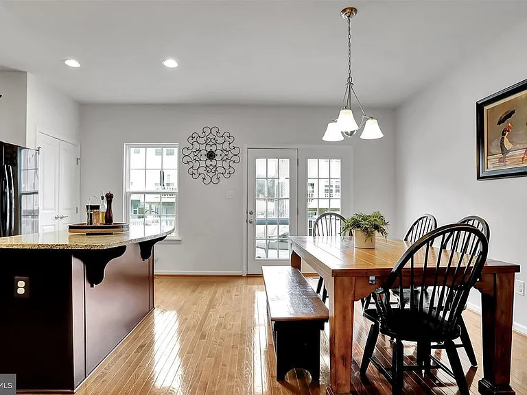 114 Chamomile Ct — Photo 3