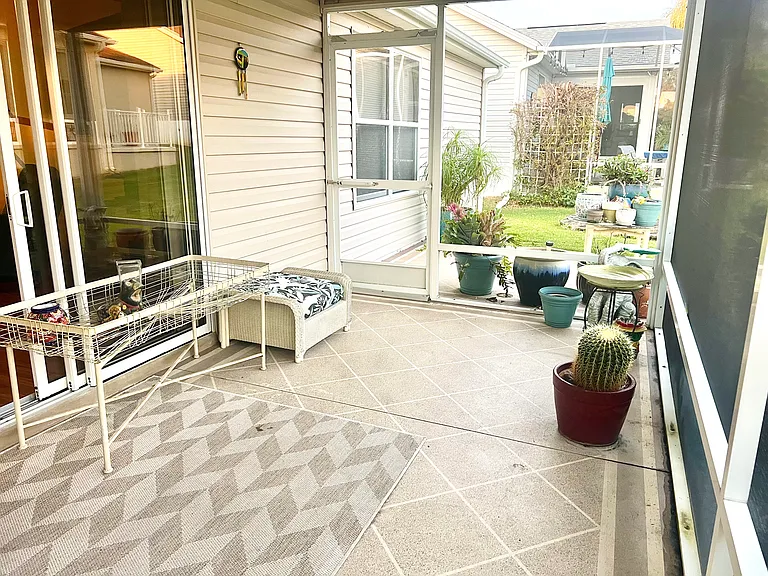 731 Baisley Trl — Photo 33